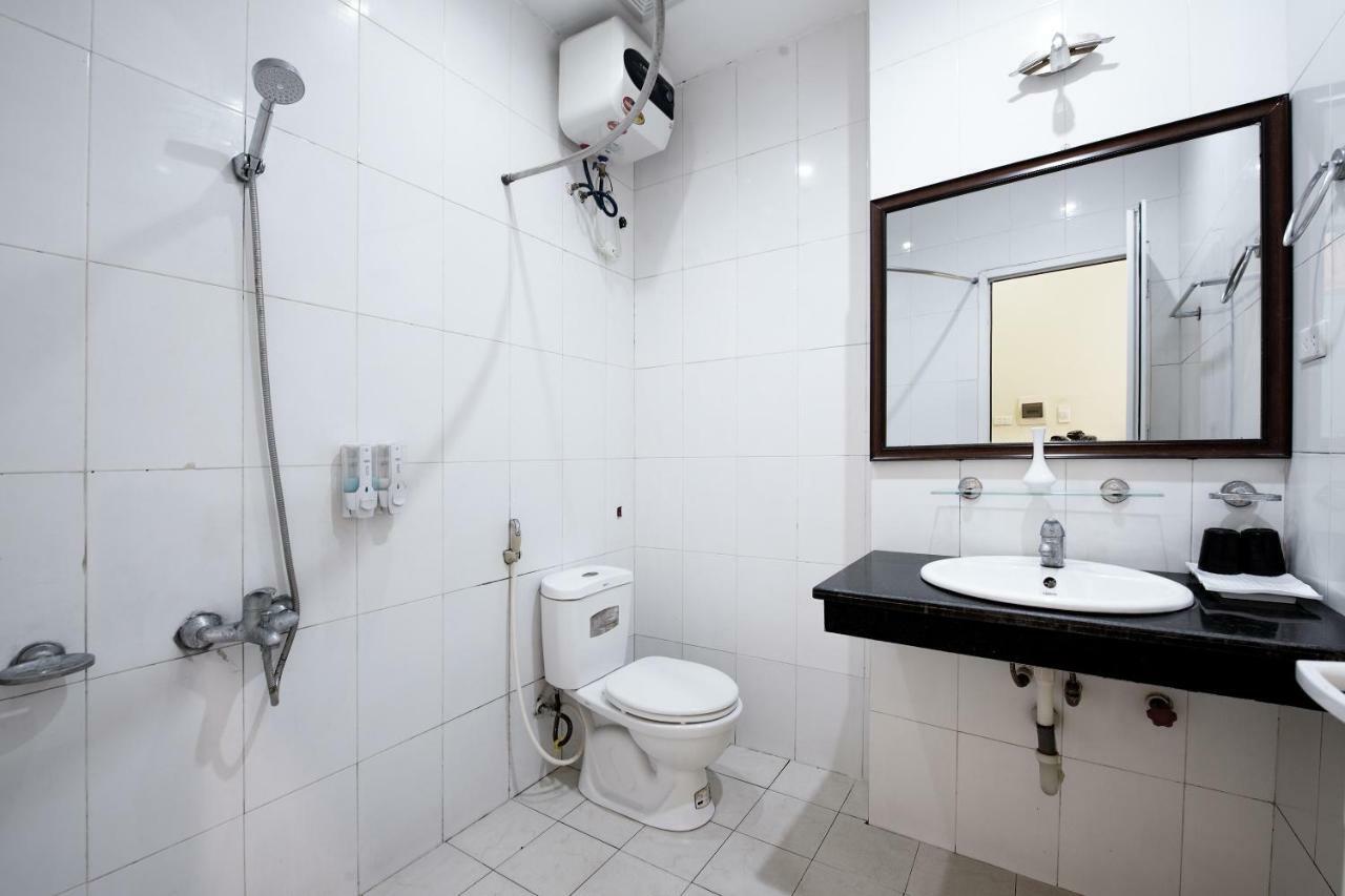 Oyo 376 A Dong Hotel Hanoj Exteriér fotografie